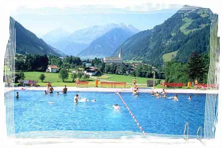 Schwimmbad-1